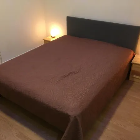 Privatunterkunft Bed&pool *
