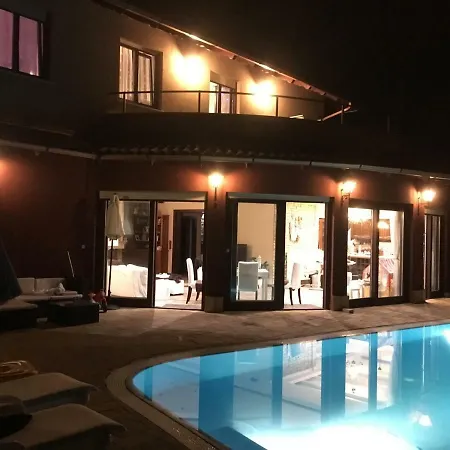 Privatunterkunft Bed&pool Vecsés
